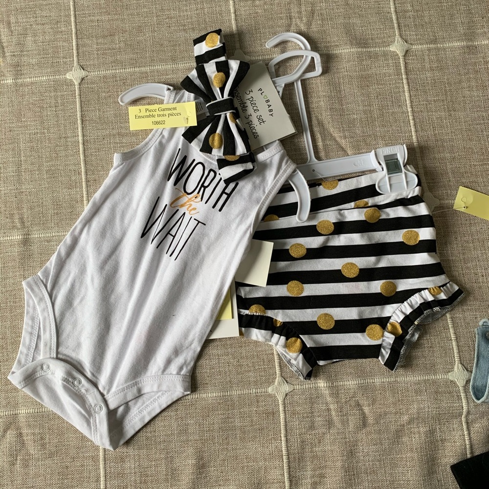 Three piece set polka dots nwt